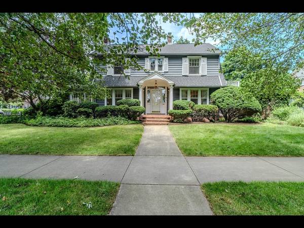 48 Hillcrest Avenue, Longmeadow, MA 01106