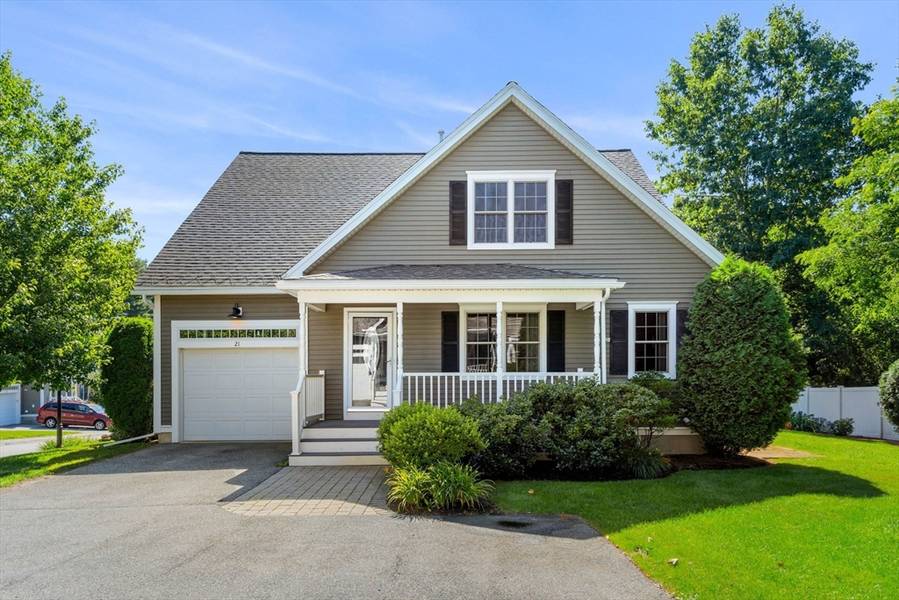 21 Winter Ln #21, Tewksbury, MA 01876