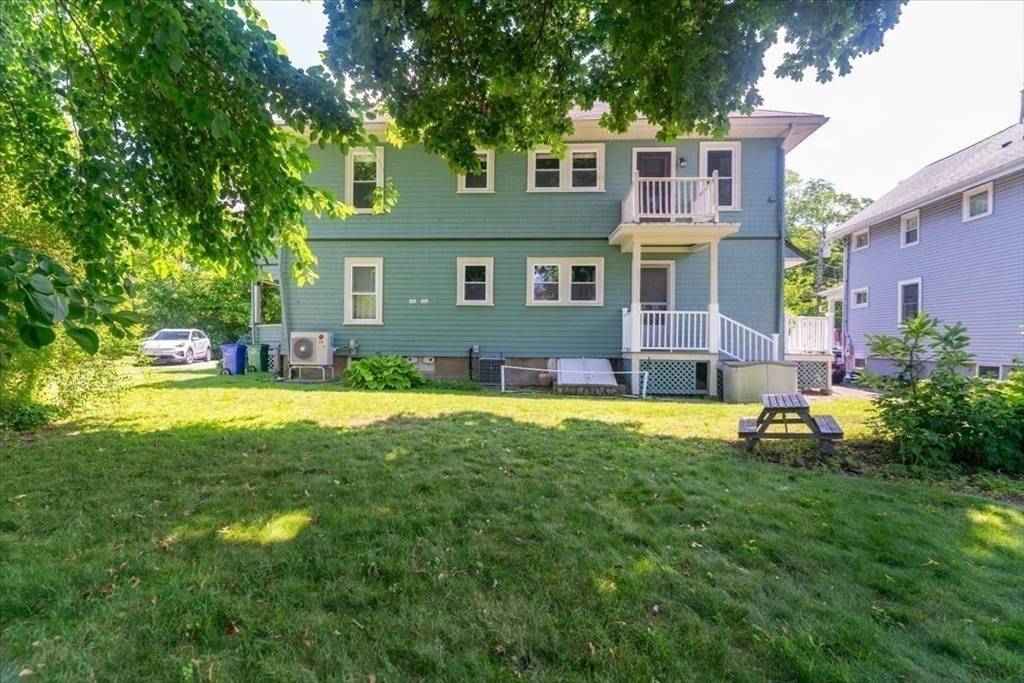 Newton, MA 02460,417 Albemarle Road #417