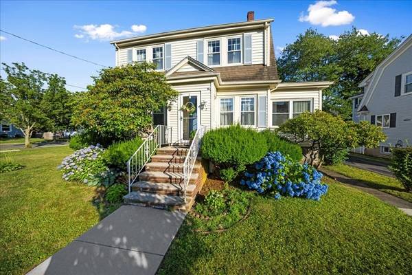 2 Hughes St, Quincy, MA 02169