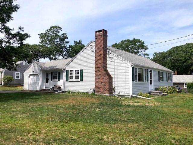 5 Arrowhead Dr, Dennis, MA 02670