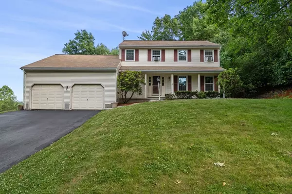 50 Deerfield Rd, Shrewsbury, MA 01545