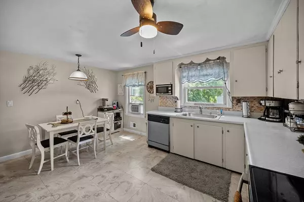 Attleboro, MA 02703,380 South Ave