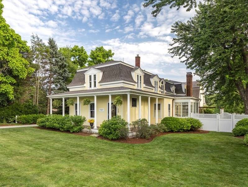 113 Saint George St, Duxbury, MA 02332