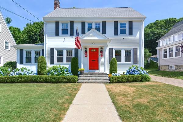 207 Lawrence Rd, Medford, MA 02155