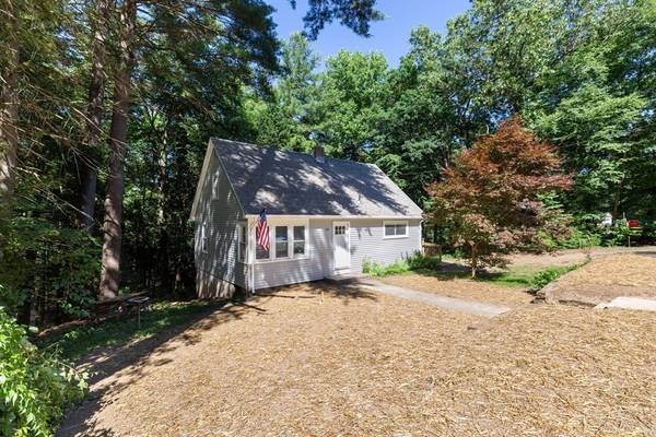 155 Loudville Rd, Easthampton, MA 01027