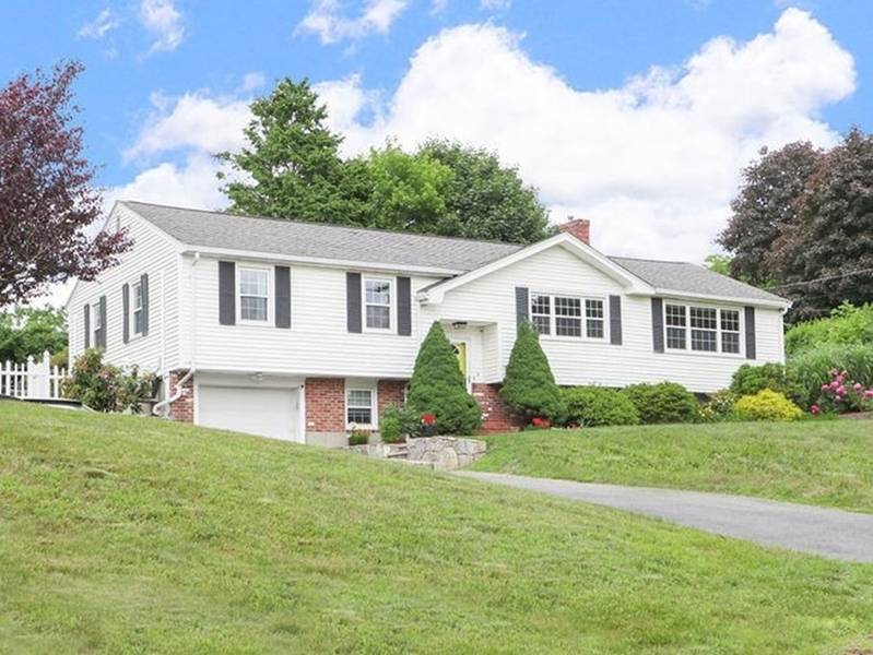 3 Longview Drive, Milford, MA 01757