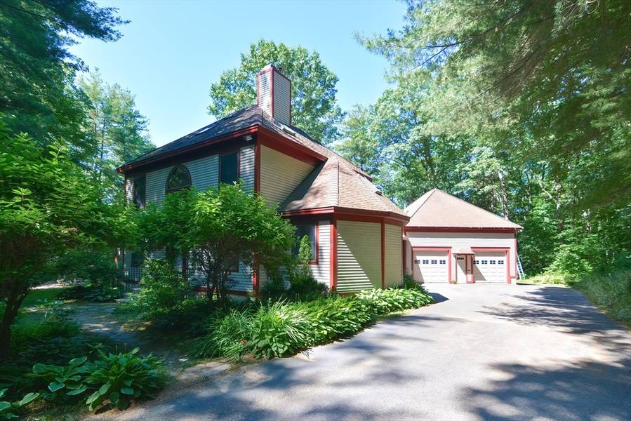 42 Legate Hill Road, Sterling, MA 01564