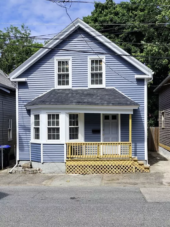 16 Duke Street, Providence, RI 02908