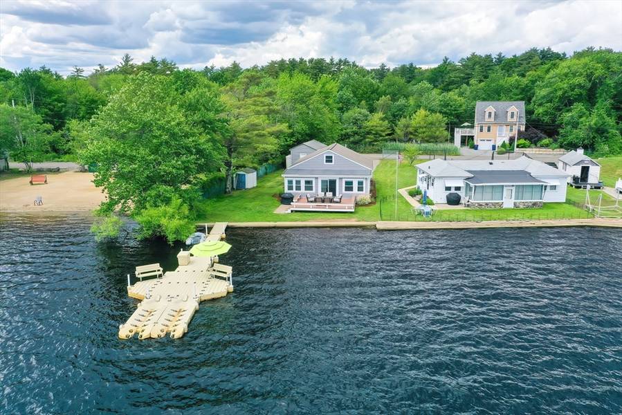 27 Shore Ave, Lakeville, MA 02347