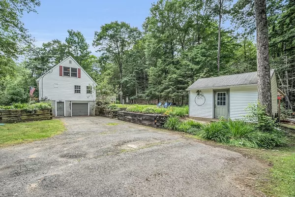 Hubbardston, MA 01452,10 Hale Rd