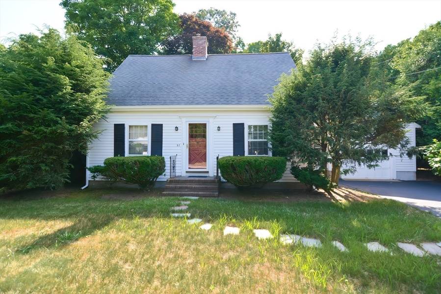 57 Russell Rd, Framingham, MA 01702