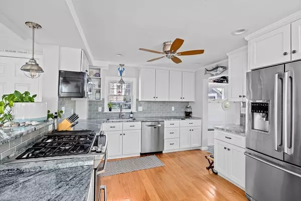 Marshfield, MA 02050,21 Thomas St