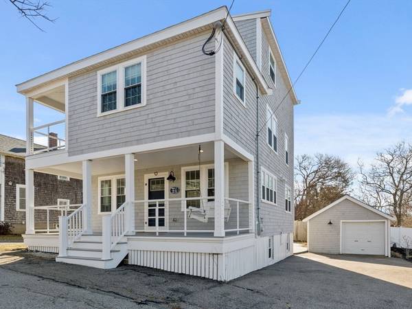 21 Thomas St, Marshfield, MA 02050