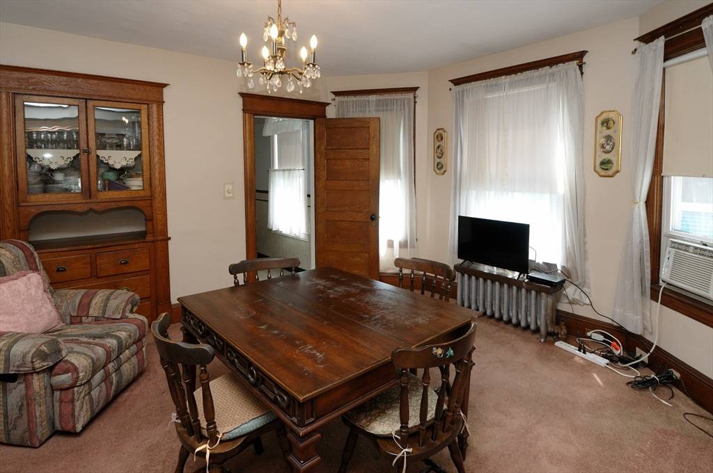 Springfield, MA 01108,17 Beaumont Ter