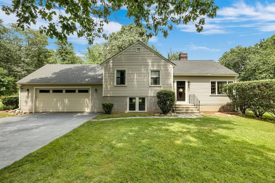 16 Mount Pleasant St, Westborough, MA 01581