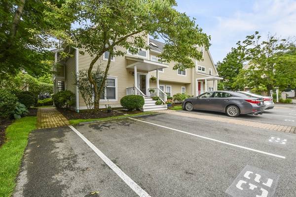 32 Hammond Place #32, Woburn, MA 01801