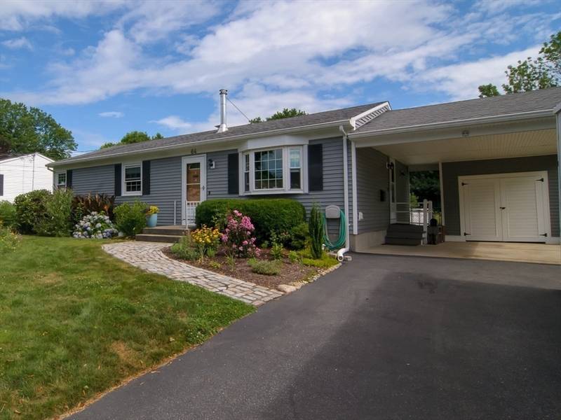 64 Midland Rd, Somerset, MA 02726