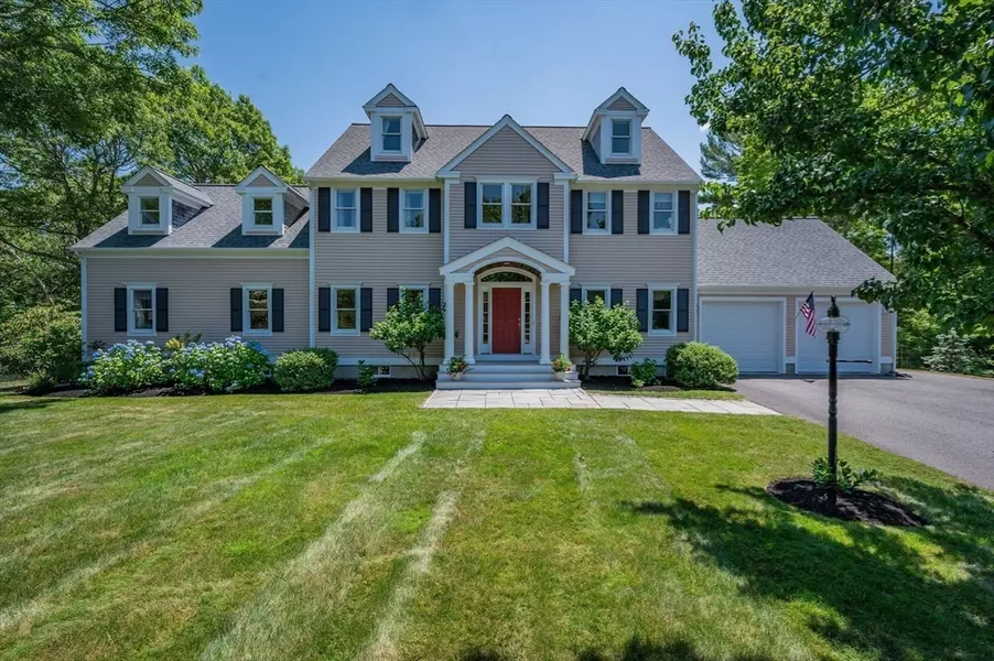 3 Hidden Oaks, Mashpee, MA 02649