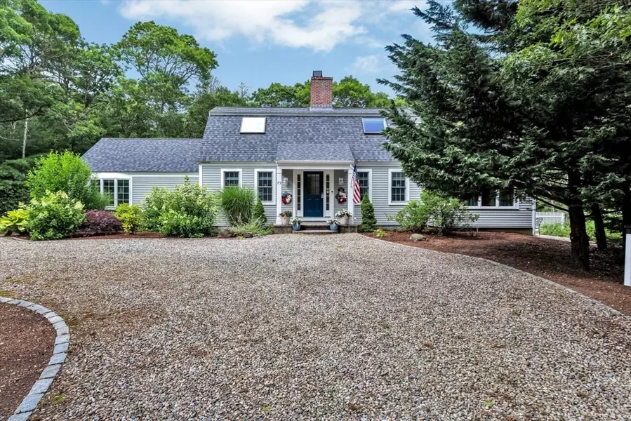 75 The Hunt Circle, Mashpee, MA 02649