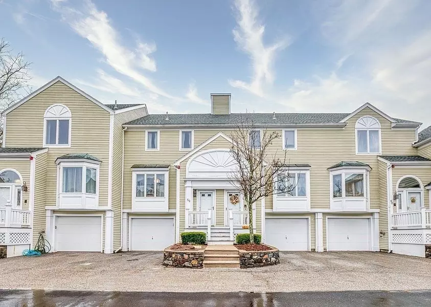 37 Constitution Ln #58, Danvers, MA 01923