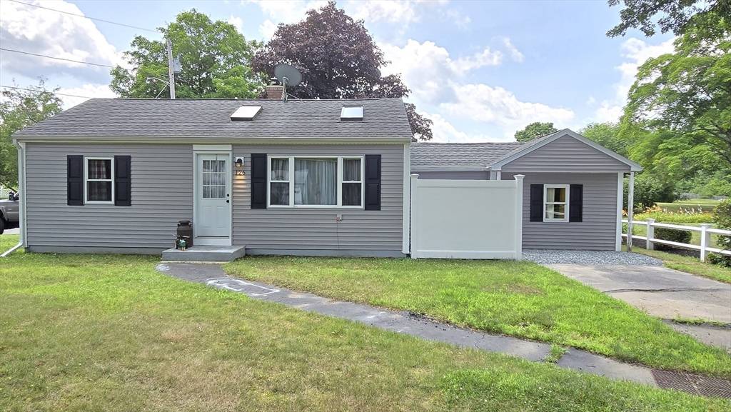 126 Alfred Lord Blvd, Taunton, MA 02780