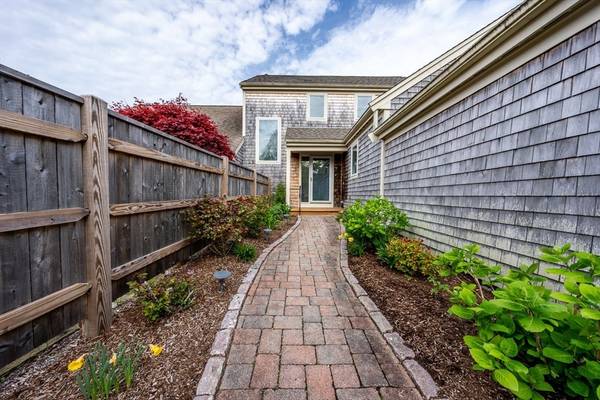 Yarmouth, MA 02675,26 Forest Gate #H