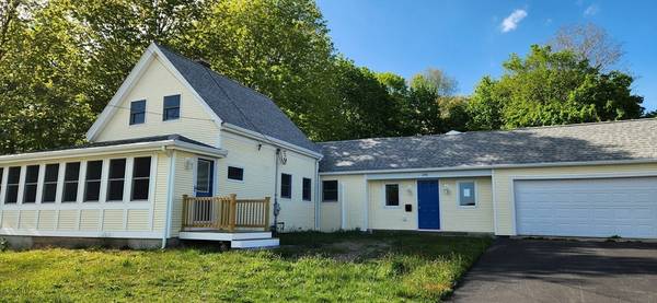 248 Union St, Holbrook, MA 02343