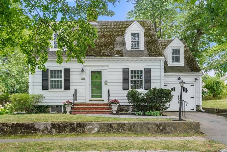 278 Hillside Ave, Arlington, MA 02476