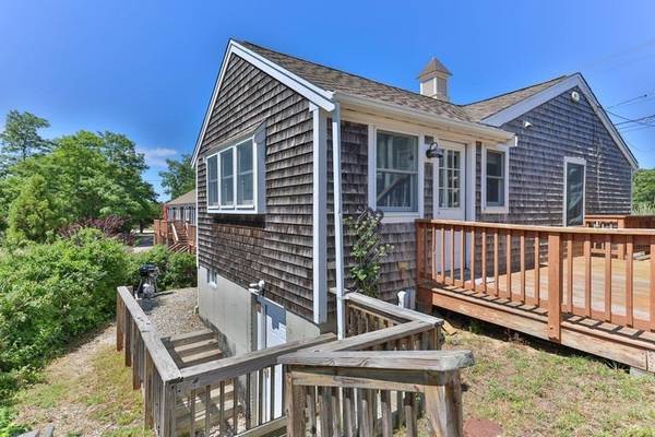 6 Shore Rd #20, Truro, MA 02666