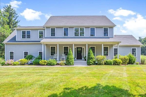 140 High St, Duxbury, MA 02332