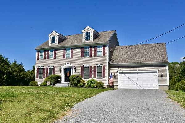 602 Smith Neck Road, Dartmouth, MA 02748