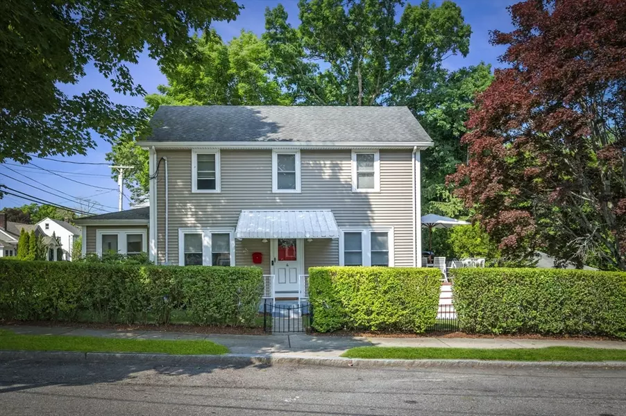 4 Edgewood Rd, Newton, MA 02465