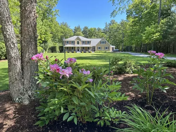 67 Hiller Road, Rochester, MA 02770