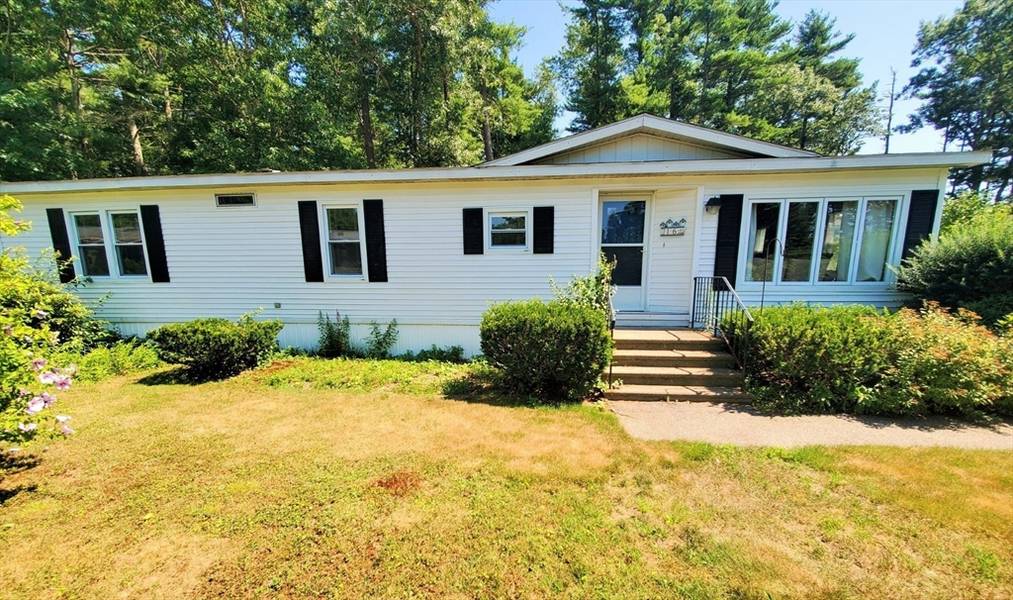 16 Foxtail Drive, Kingston, MA 02364