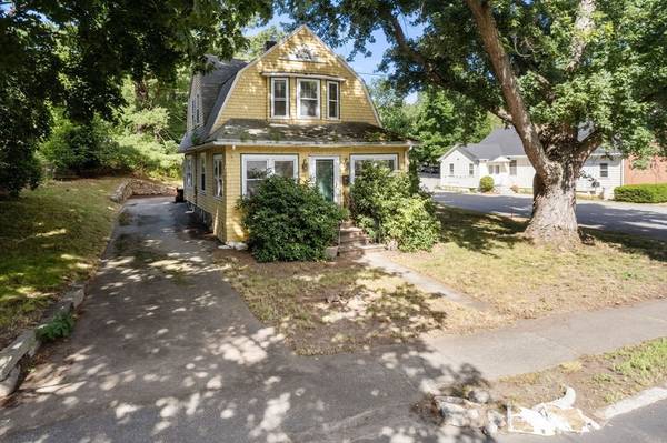 896 Main Street, Reading, MA 01867