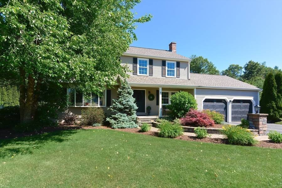 7 Brastow Drive, Medfield, MA 02052