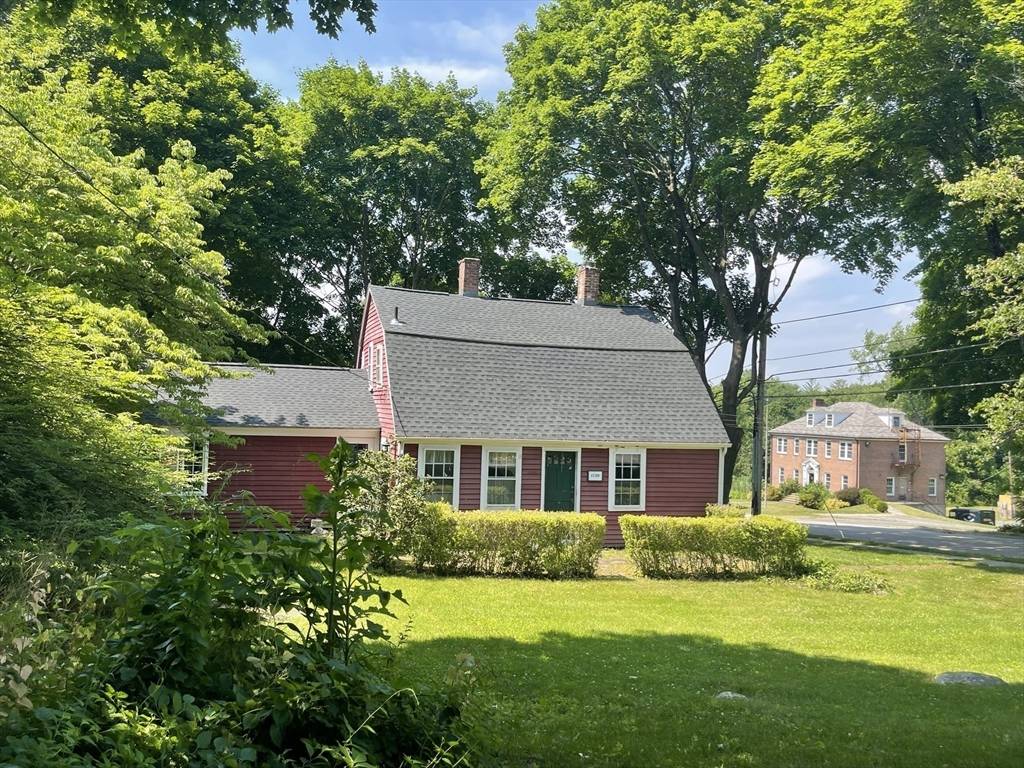 Grafton, MA 01519,39 Worcester St