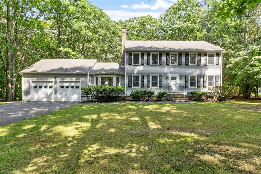 98 Mount Jefferson Rd, Hubbardston, MA 01452