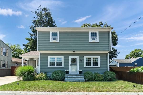 30 Third Street, Swansea, MA 02777