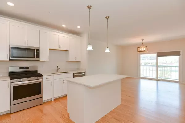 Westwood, MA 02090,120 University Ave #2210