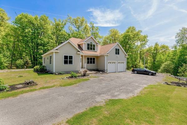 30 Forest St,  Newbury,  MA 01922