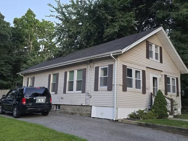 7 Ward Ave, Millbury, MA 01527