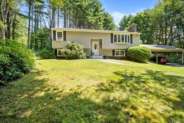 11 Conlin Rd, Oxford, MA 01540