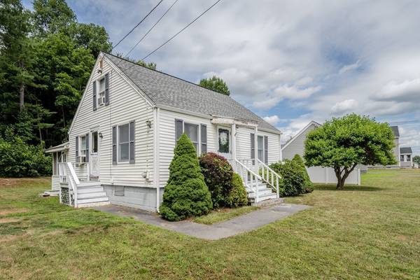 1430 Mammoth Rd, Dracut, MA 01826