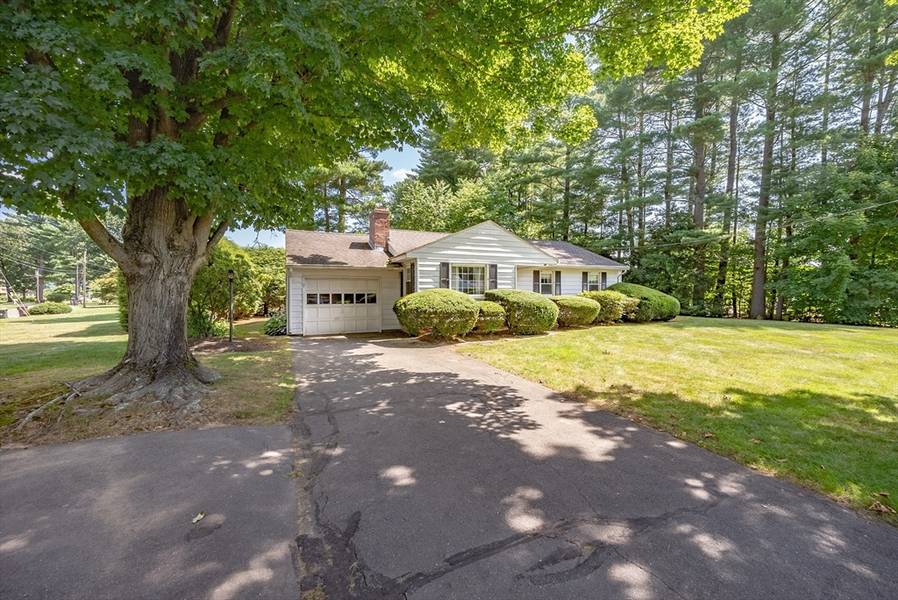 725 Western Ave, Westfield, MA 01085