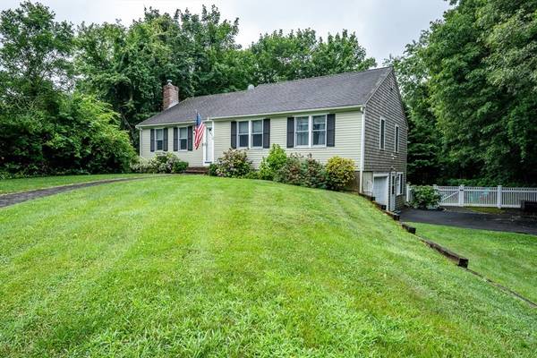 41 Knollwood Drive, Yarmouth, MA 02675