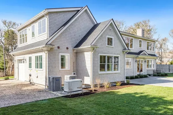 Chatham, MA 02633,45 Meadow View Rd South