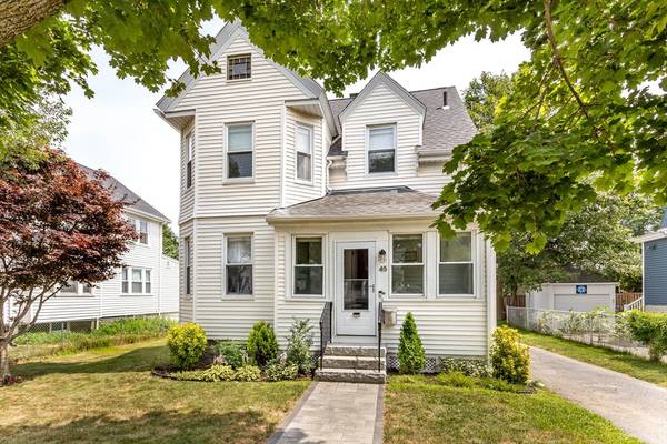 45 Stewart St, Quincy, MA 02169