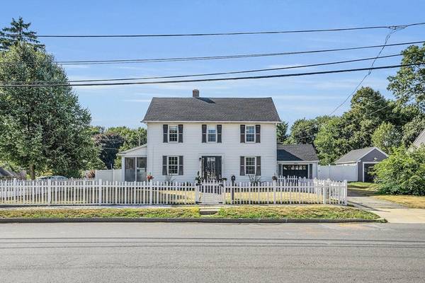 114 Pleasant St, Methuen, MA 01844